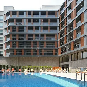 Coordinat Suits , İzmir Turkije