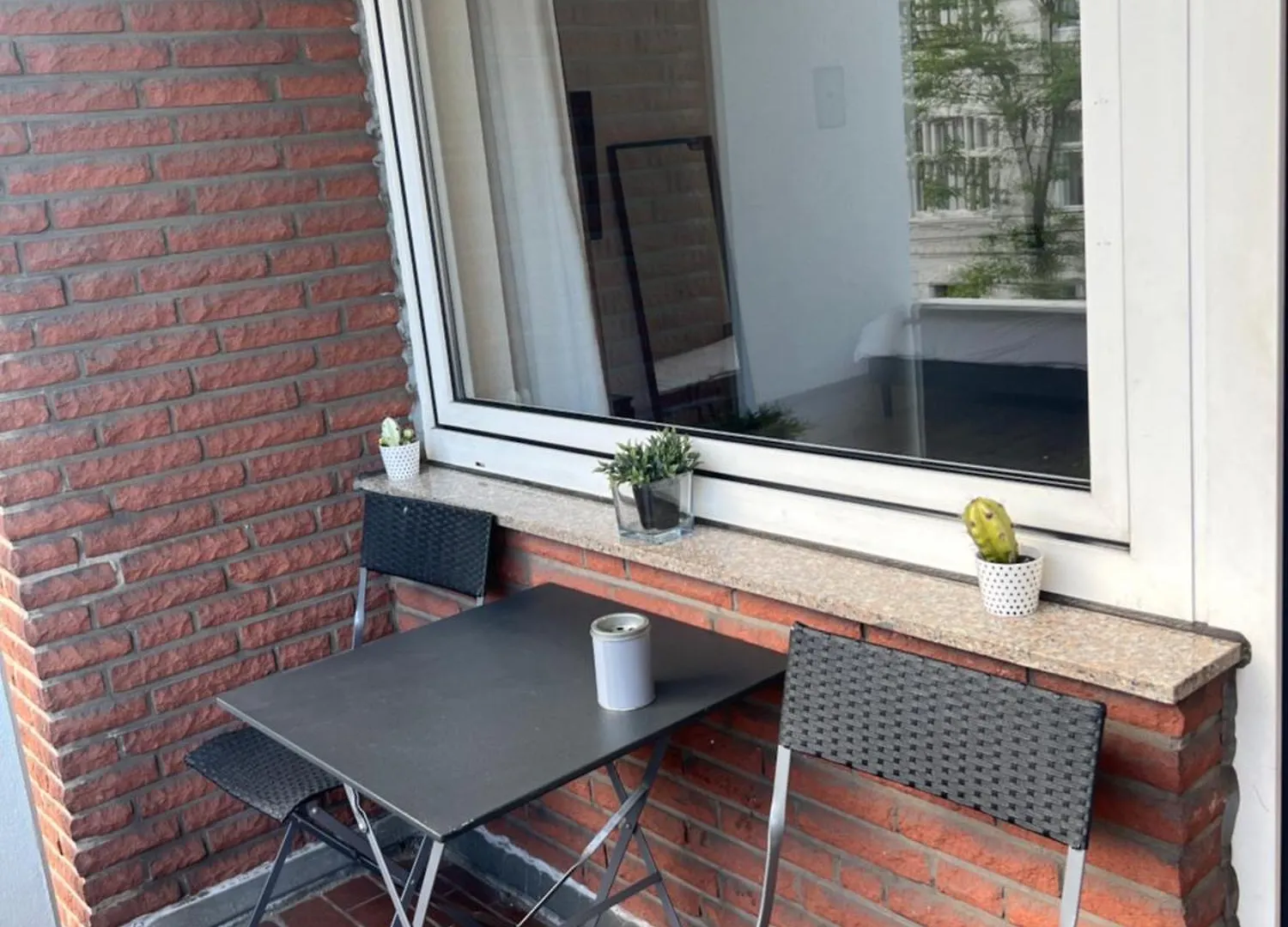 Tmj Apartment 1 Düsseldorf 0*,  Duitsland